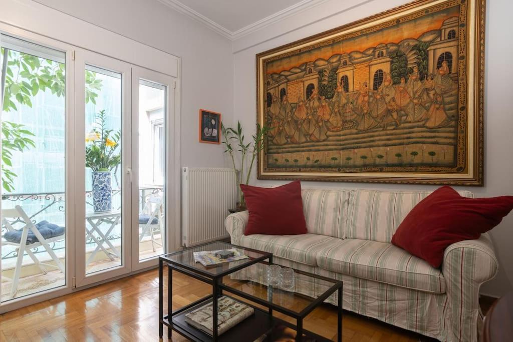 Chic N Central Apt In Kolonaki Apartment Атина Екстериор снимка