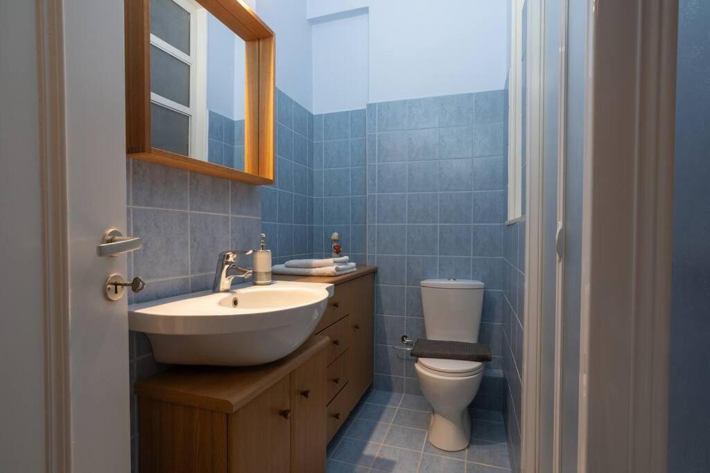 Chic N Central Apt In Kolonaki Apartment Атина Екстериор снимка